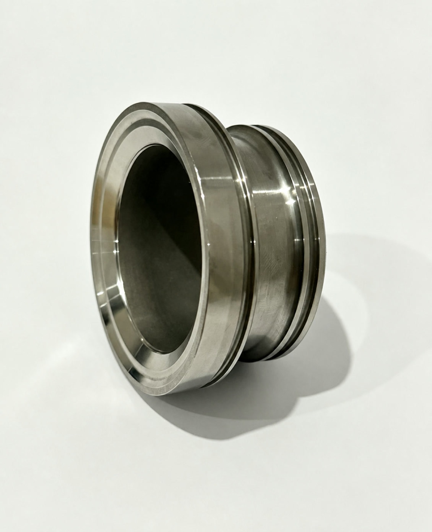 Finished diesel-engine valve seat with Stellite 6 on the tapered surface and Ni60 in the bore