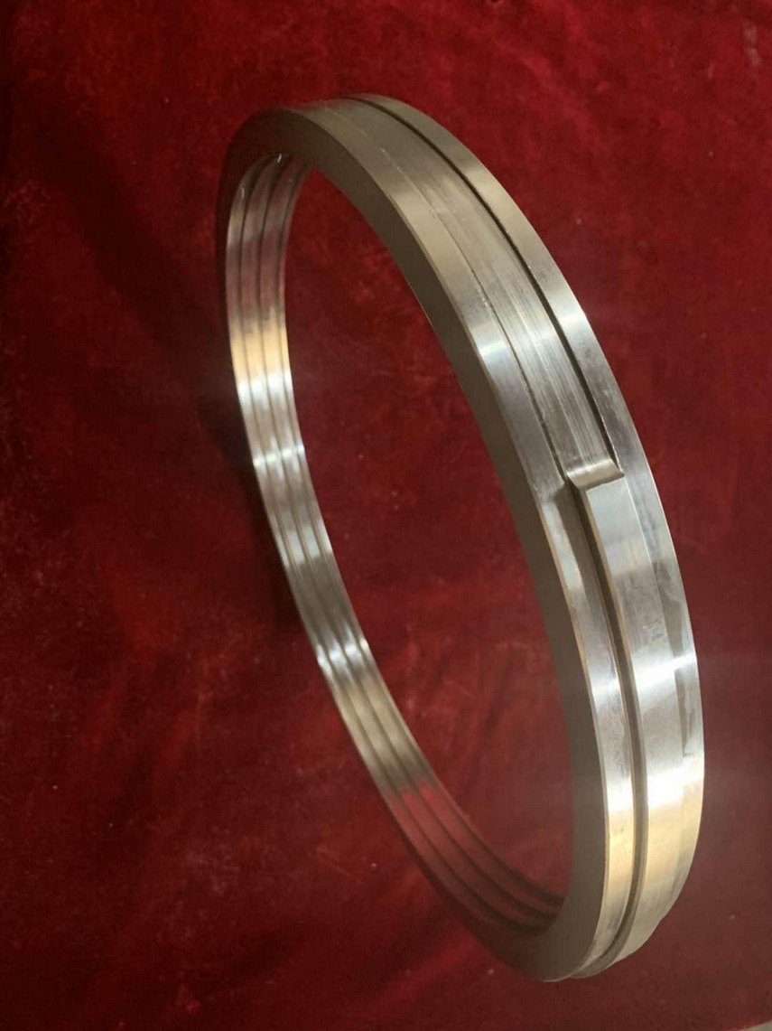 Machined pump seal ring
